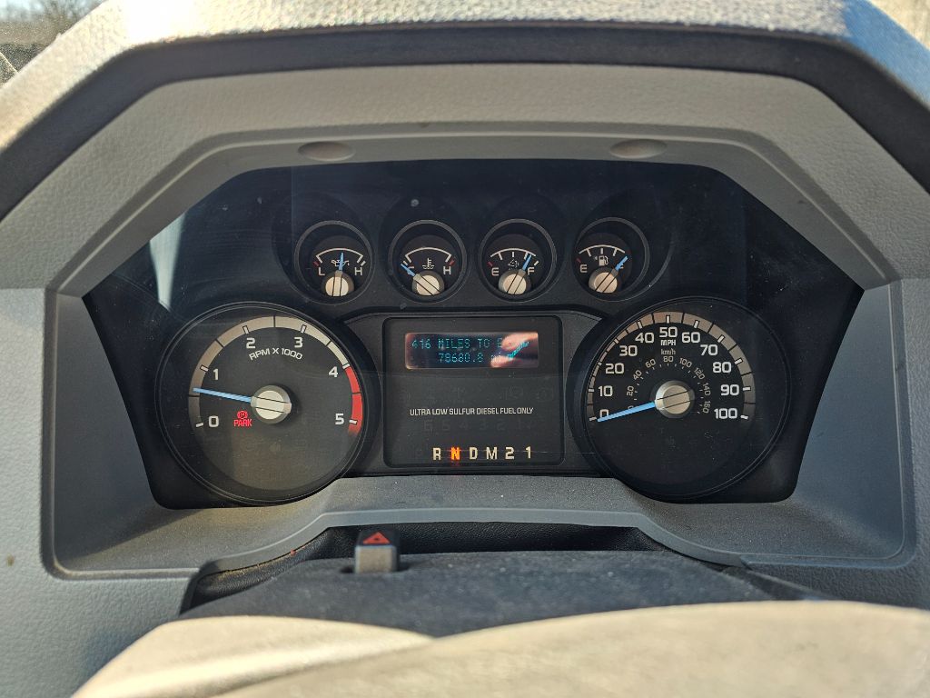 2018 Ford F-750 - Photo 9